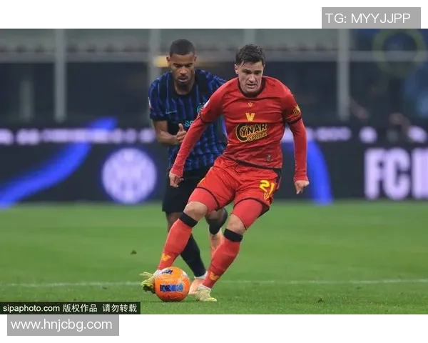 意甲最新动态：米兰锁定德国射手，国米加码后卫引援